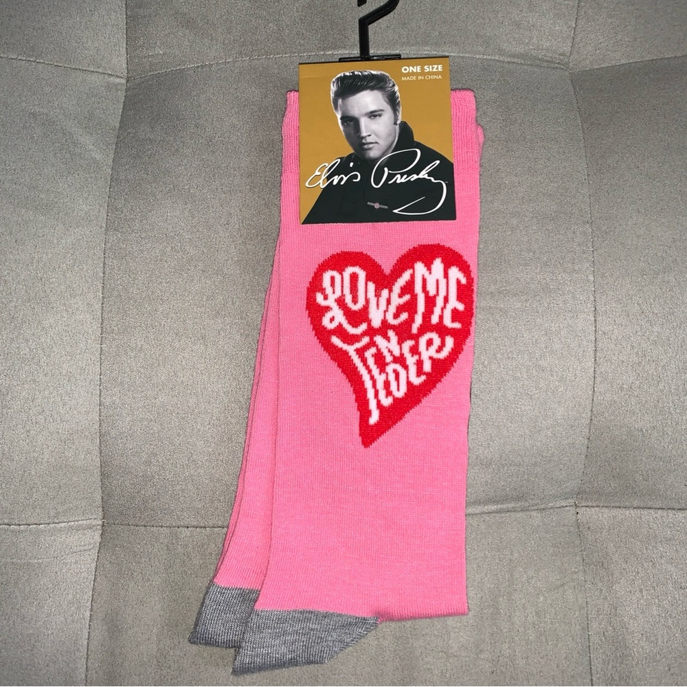 ELVIS PRESLEY 1 Pair of Pink with Red Crew Socks - Love Me Tender Design